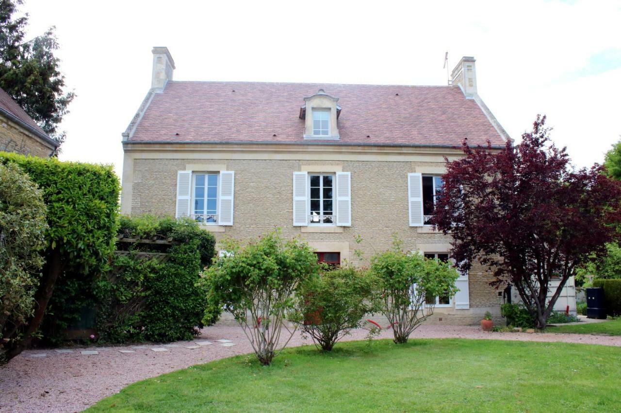 Safraniere De La Venelle Du Moulin Bed and Breakfast Jort Exteriör bild